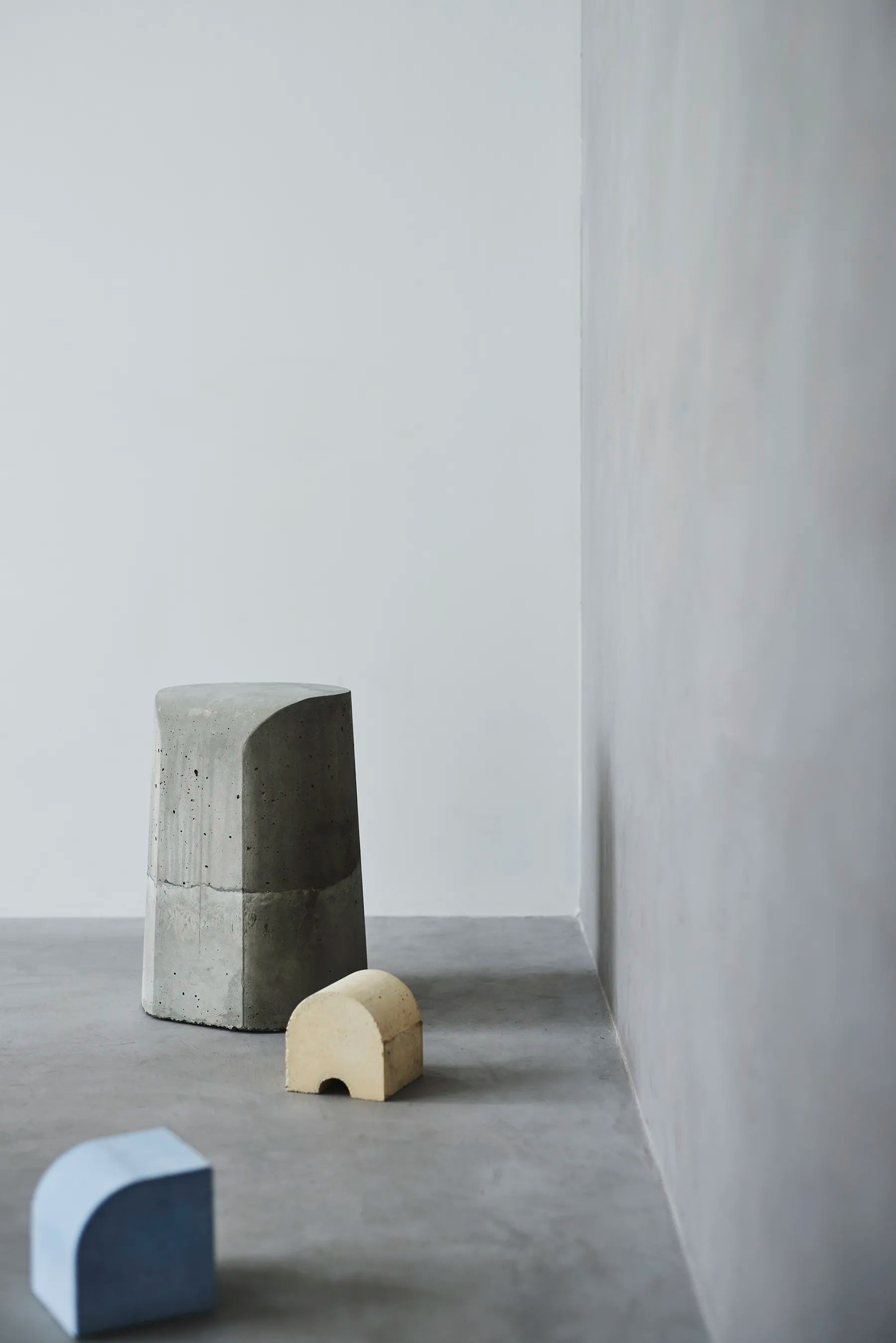 ブックエンド N